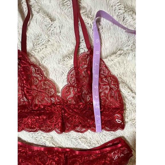 Red Lace Lingerie Set Bralette & Panties Size Medium NEW - Picture 5 of 7